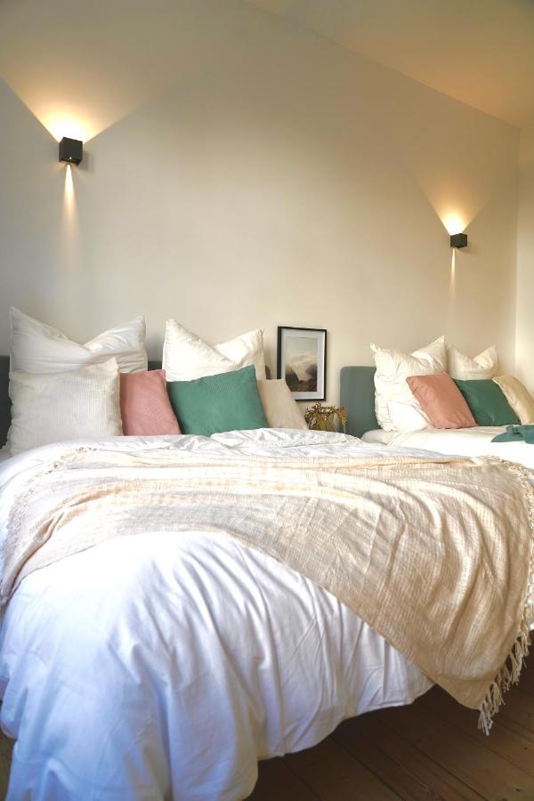 Appartement Luxurioeses Altbau Im Szenenviertel à Wuppertal Extérieur photo