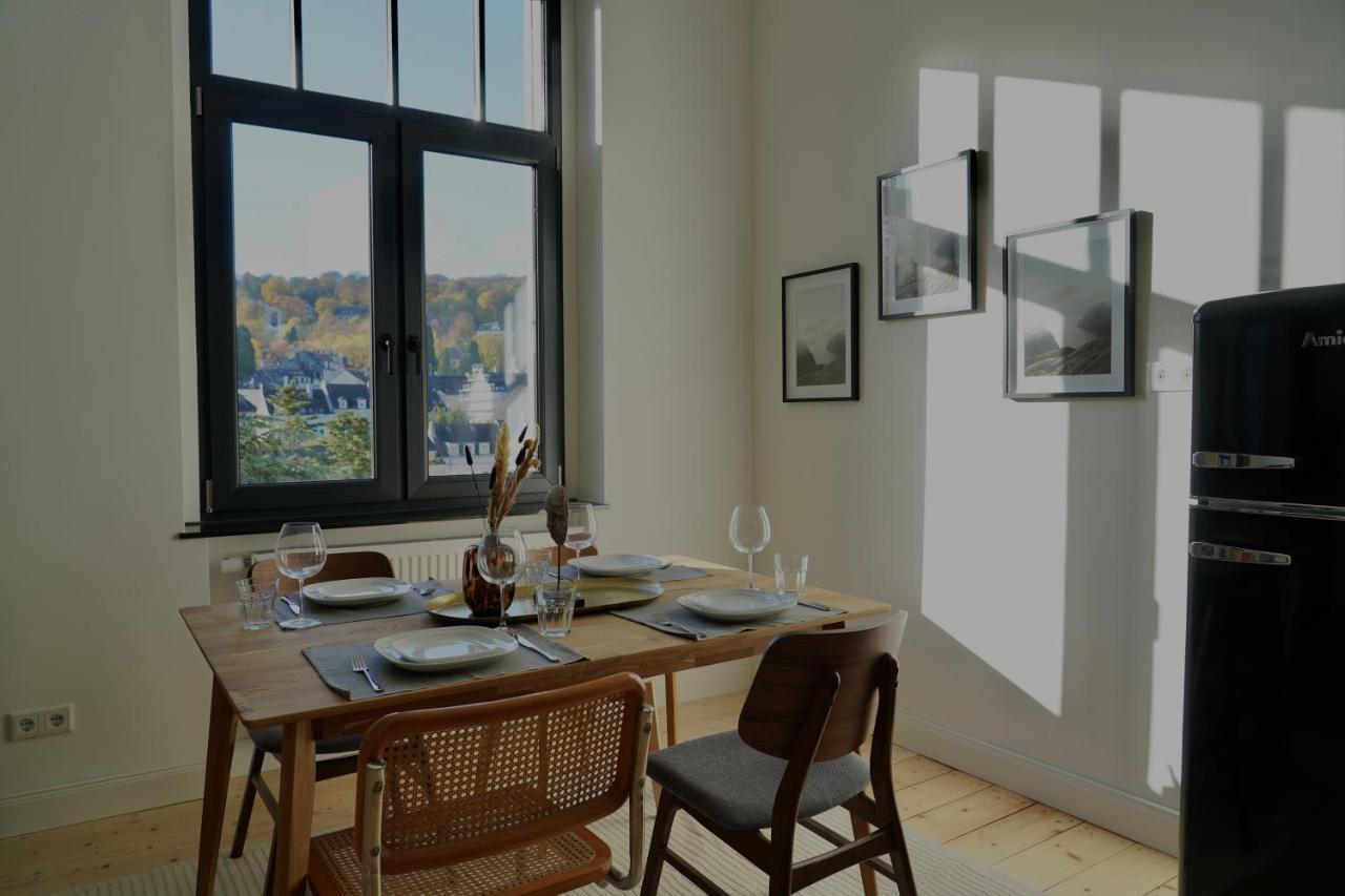 Appartement Luxurioeses Altbau Im Szenenviertel à Wuppertal Extérieur photo