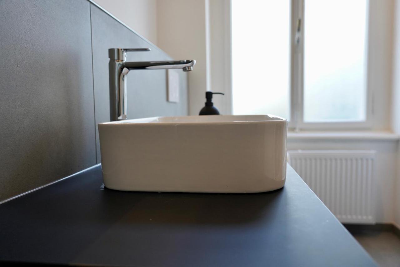 Appartement Luxurioeses Altbau Im Szenenviertel à Wuppertal Extérieur photo
