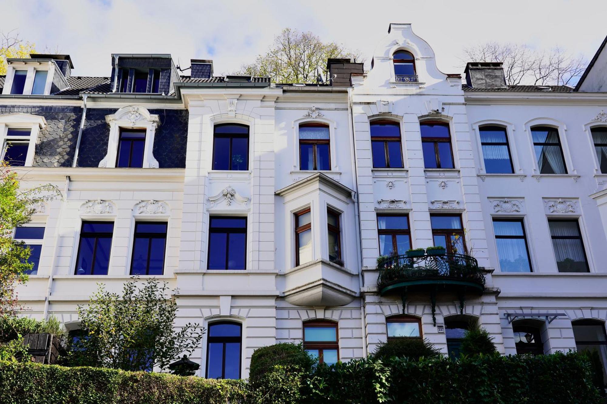 Appartement Luxurioeses Altbau Im Szenenviertel à Wuppertal Extérieur photo