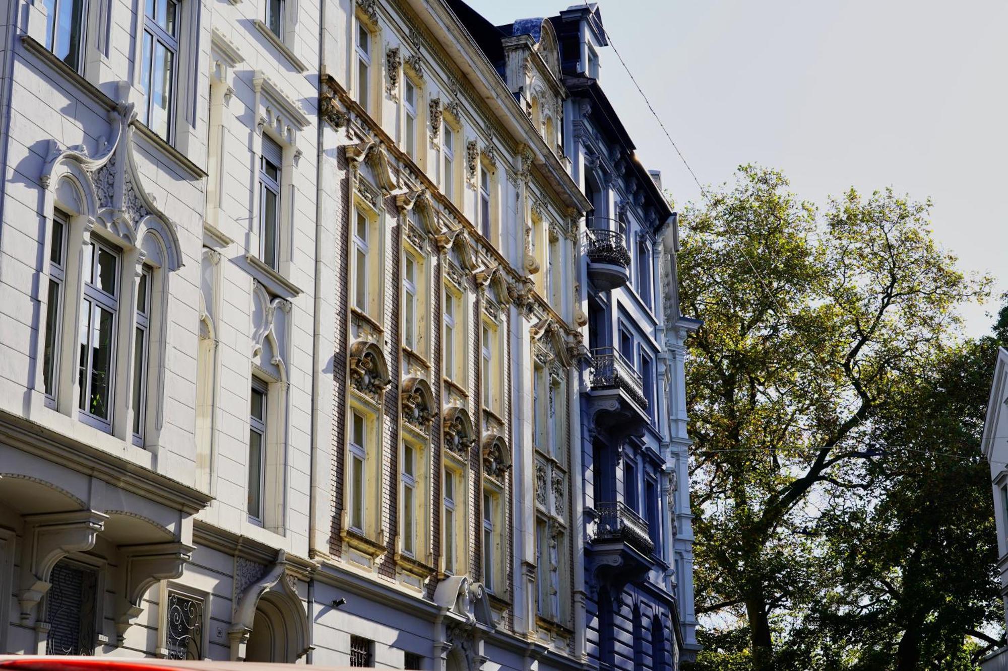 Appartement Luxurioeses Altbau Im Szenenviertel à Wuppertal Extérieur photo
